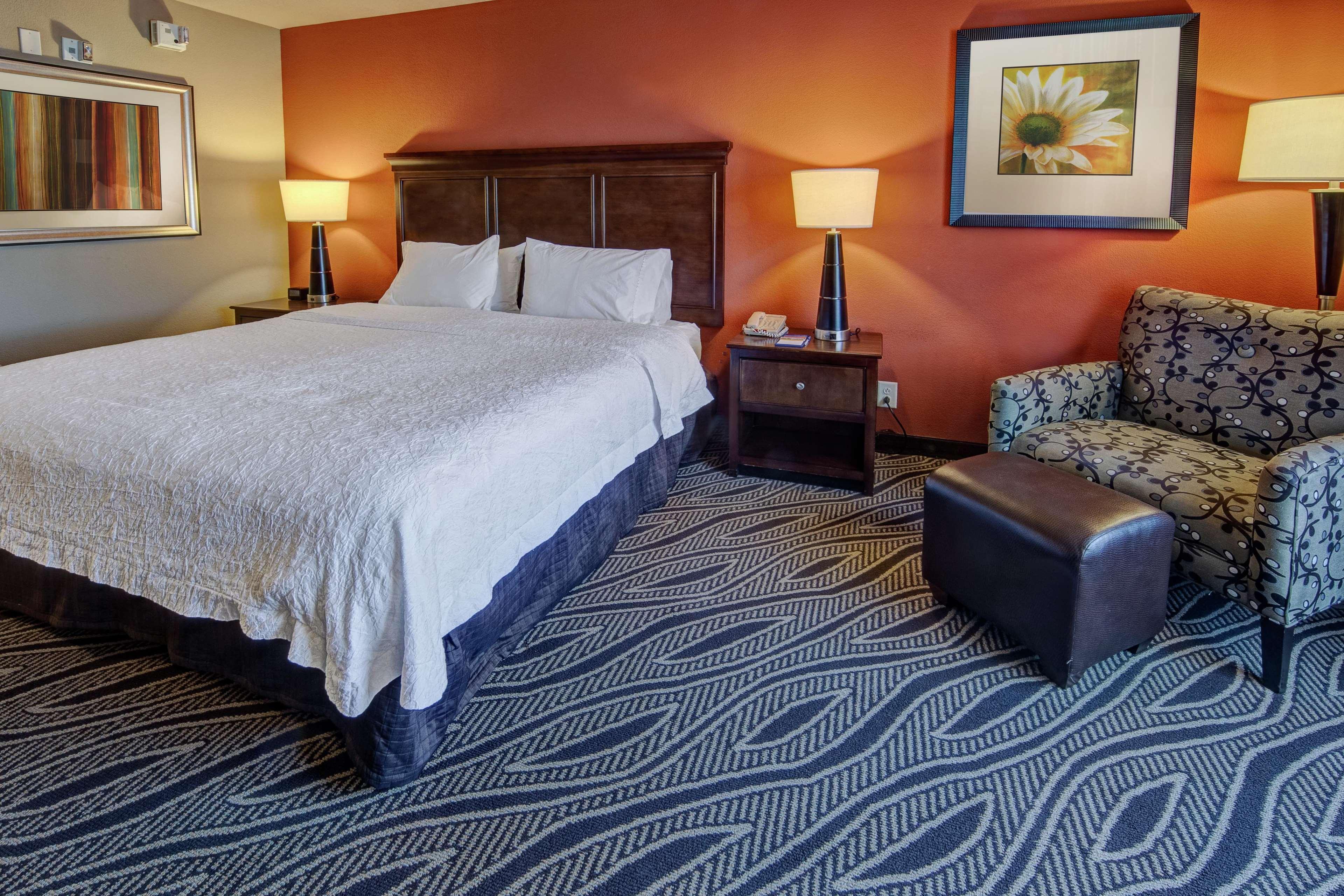 Hampton Inn Блайтвилл Экстерьер фото